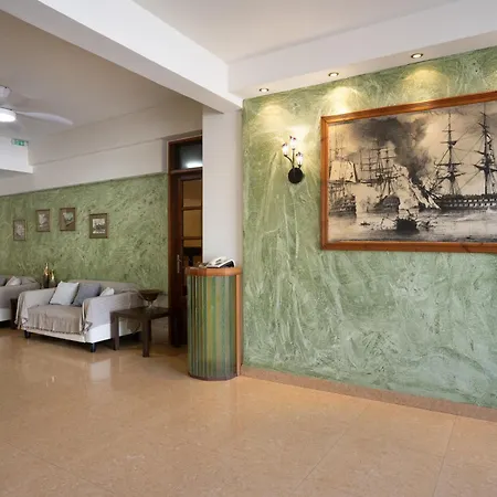 Hotel Galaxy New Pylos