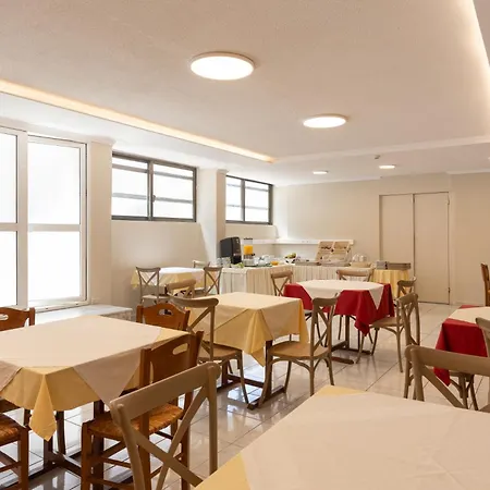 Hotel Galaxy New Pylos